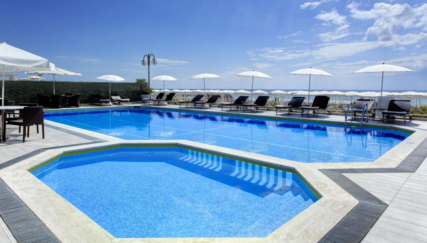 Area Vip Gazebo Hotel Byron Bellavista 4